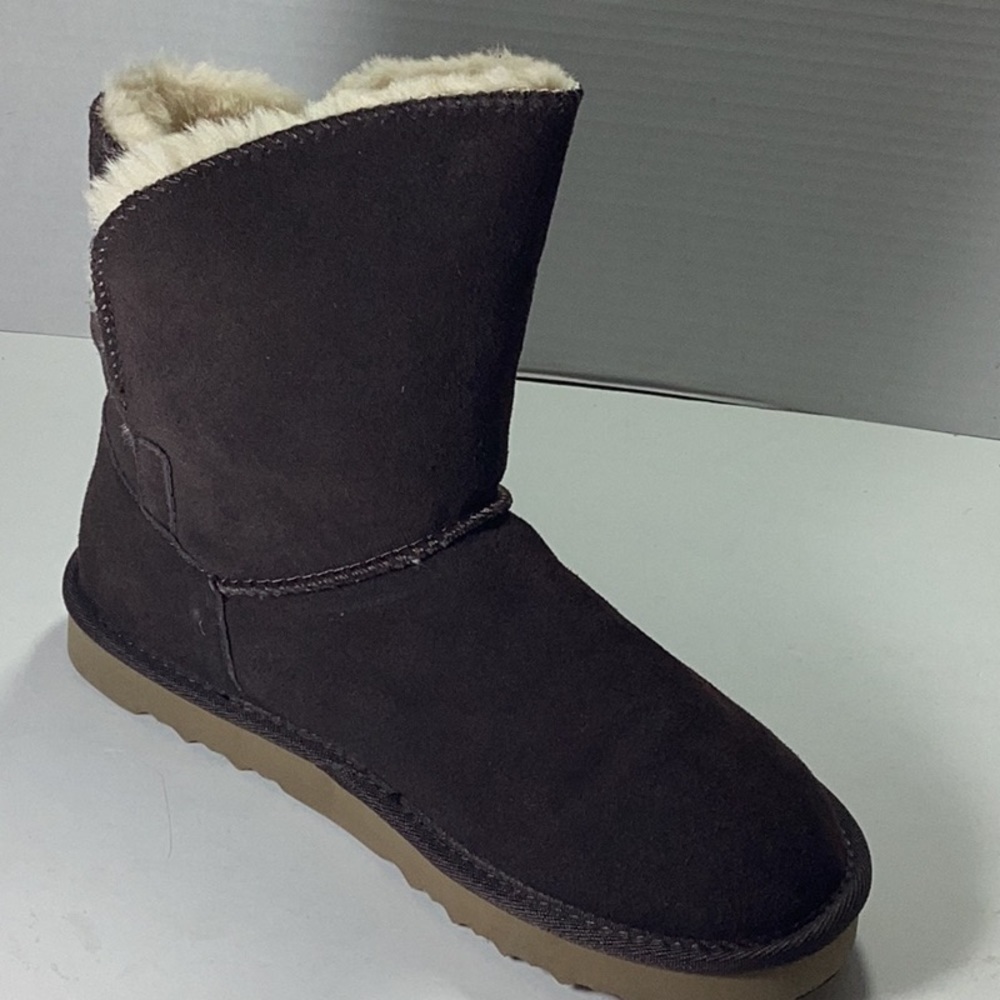 Style & Co Woman’s Teenyy Chocolate